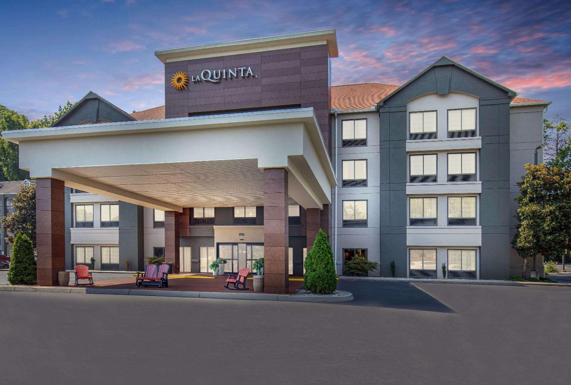 La Quinta Inn By Wyndham Pigeon Forge-Dollywood Экстерьер фото